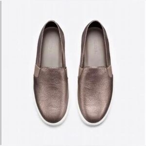 Vince Blair Metallic Gold Leather Slip-On Shoe, size 10, EUC, Leather